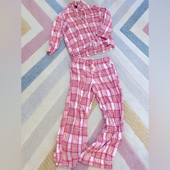 J. Crew Flannel long-sleeve pajama set in Blush Tartan - Picture 3 of 7